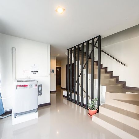 Full Stop. Hostel Чиангмай Экстерьер фото