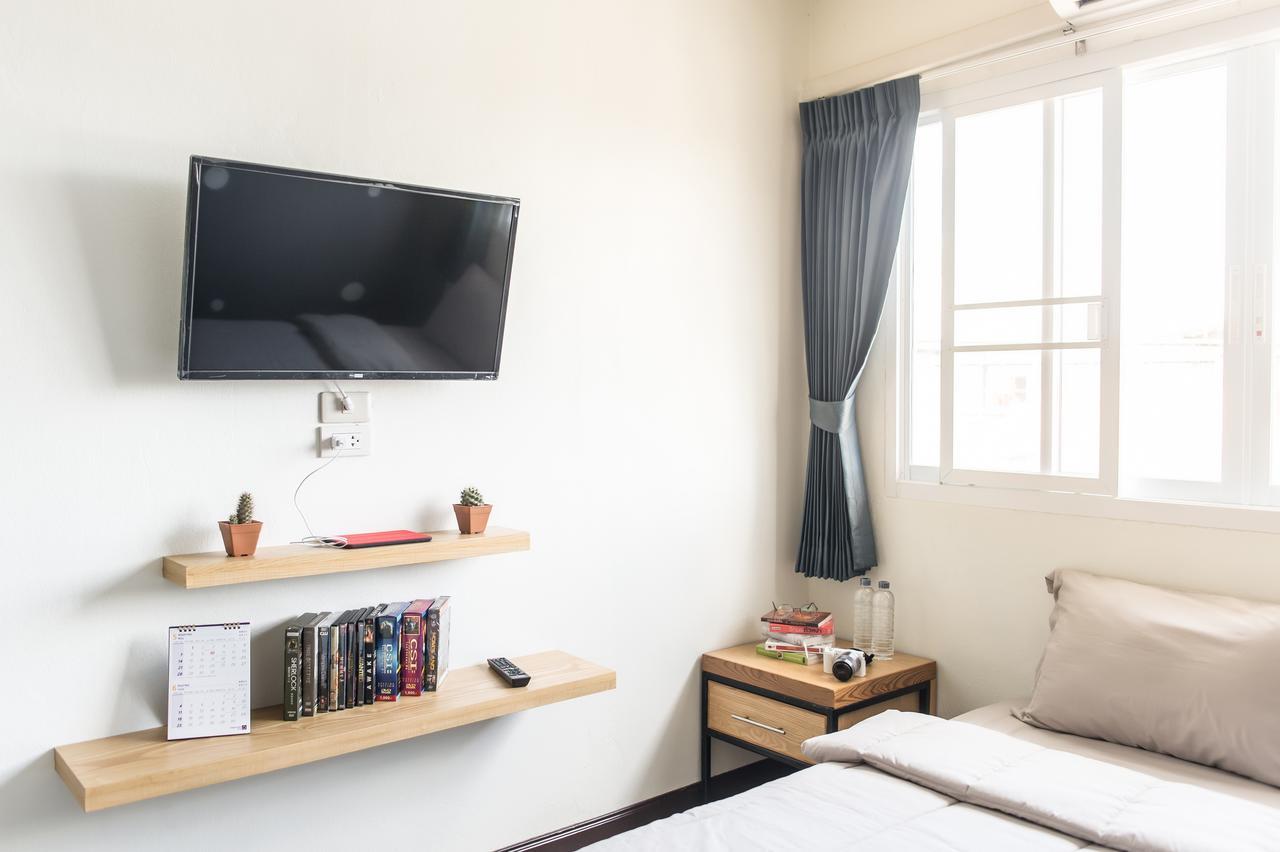 Full Stop. Hostel Чиангмай Экстерьер фото